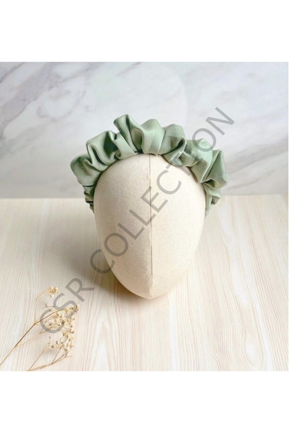Yağ Yeşili Saten Lastikli Bebek Bandanası