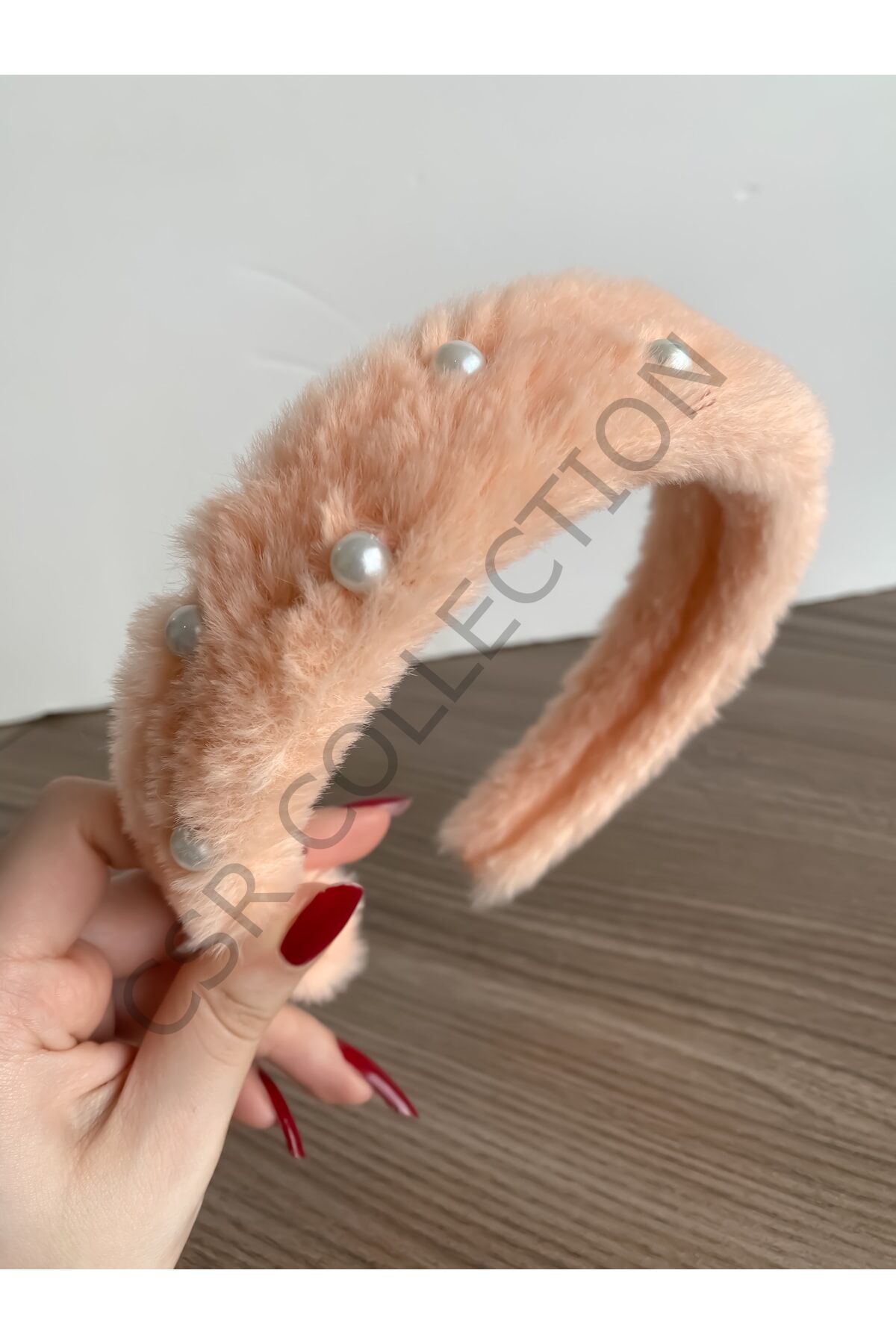 Incili Peluş Taç pudra - Tek Ebat