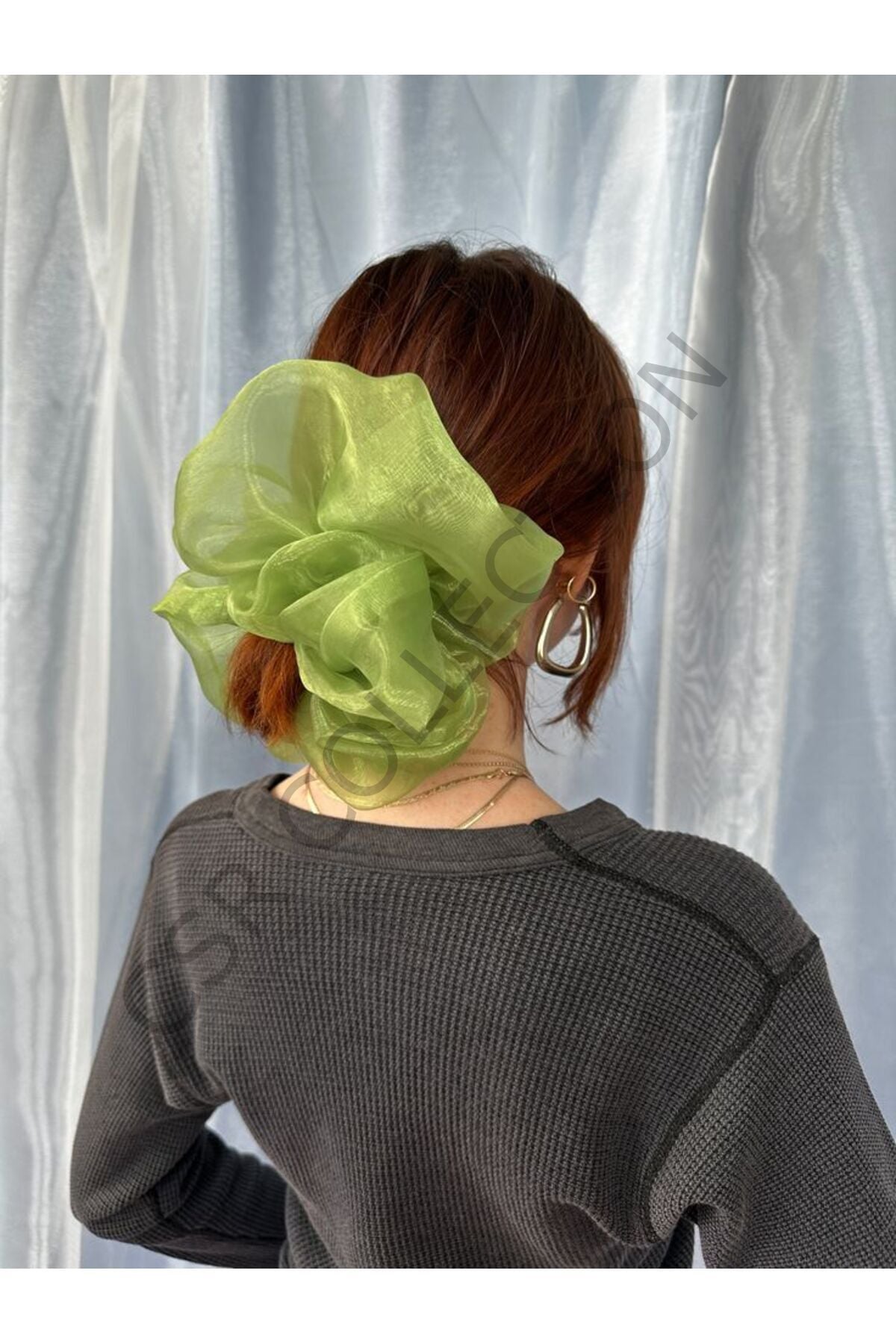 Organze Büyük Scrunchie Toka – Hacimli Tül Saç Tokası Yeşil