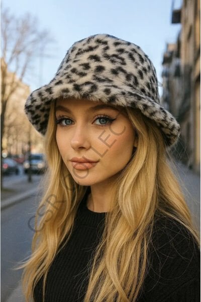 Leopar Desenli Peluş Şapka
