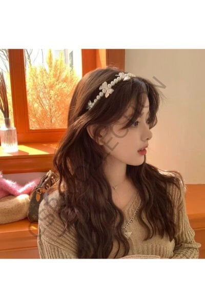 Fiyonk model Incili Taç