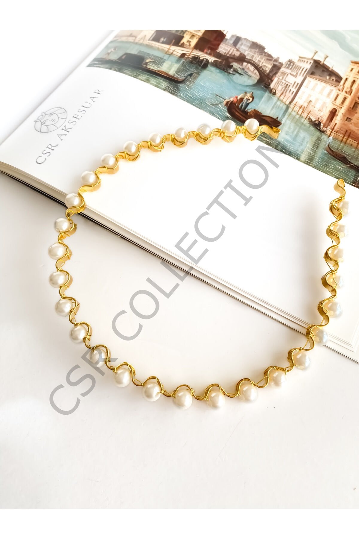 incili gold taç