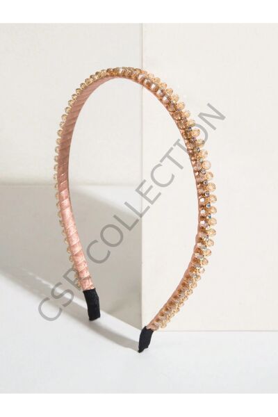 zirkon ve kristal detaylı taç